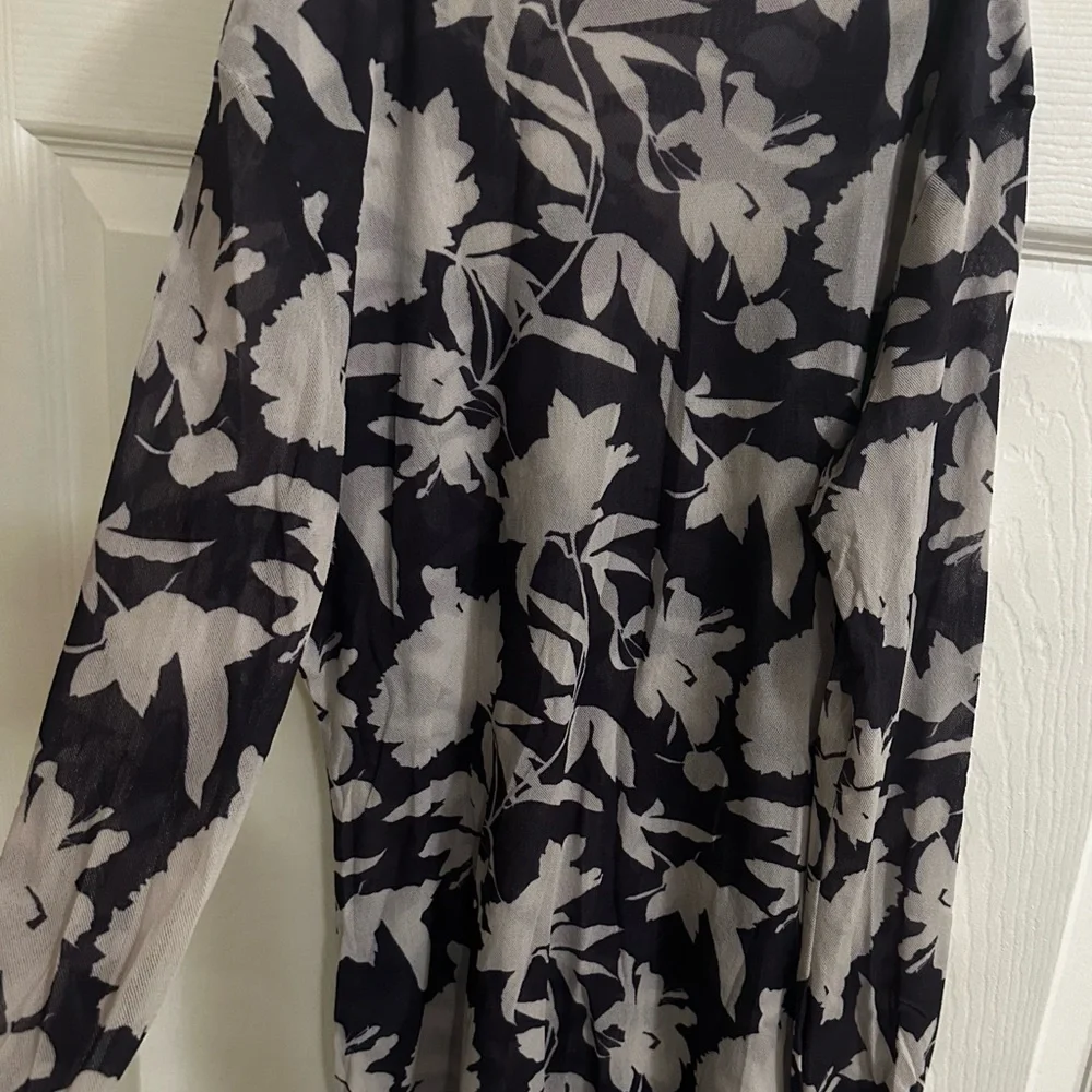 Sweet pea by Stacy Frati, Size XL , Gray/Black - Picture 3 of 3
